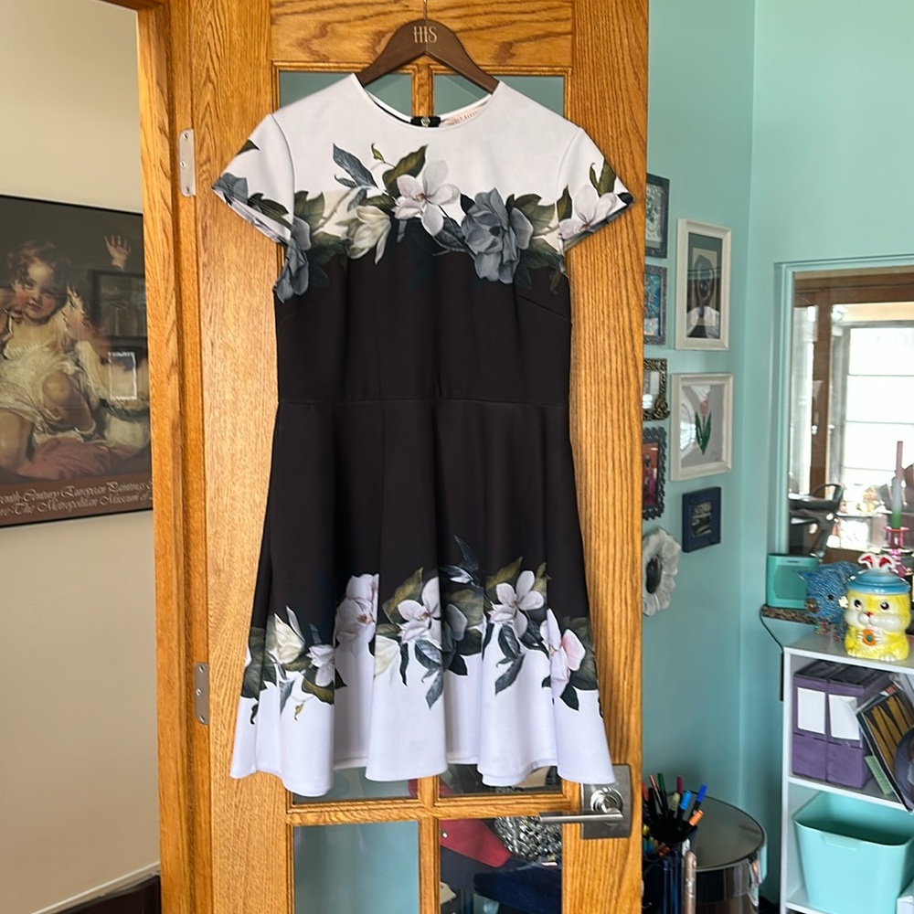 Ted Baker Louva Opal Black Floral Skater Dress TB 4 US 10 Large L